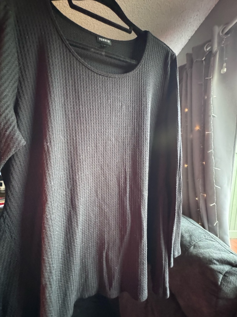 Torrid Black Waffle Knit Long Sleeve Flowy Top - Crew Neck, Size 3
